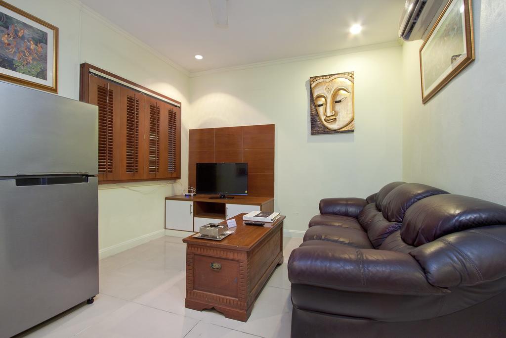 Argyle Apartments Паттайя Экстерьер фото